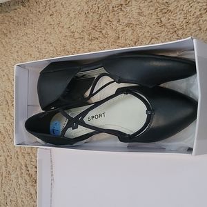 NWT Anne Klein Sport black flats 7.5